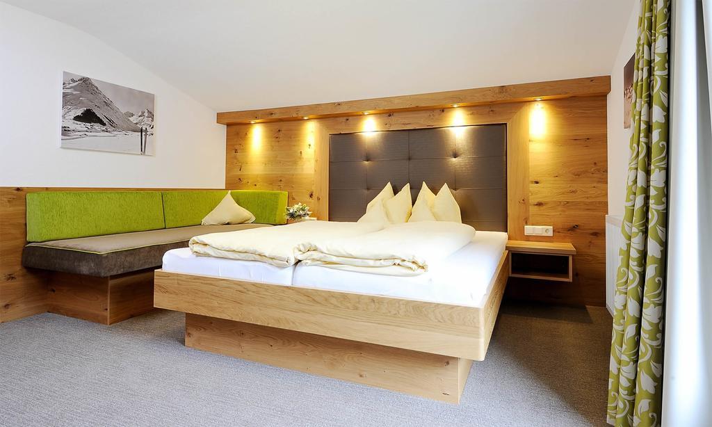 Apart Christine - Silvrettacard-Sommer Inklusive Galtür Chambre photo